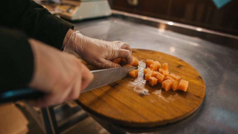 Saumon fumé et Listeria : risques et précautions à connaître
